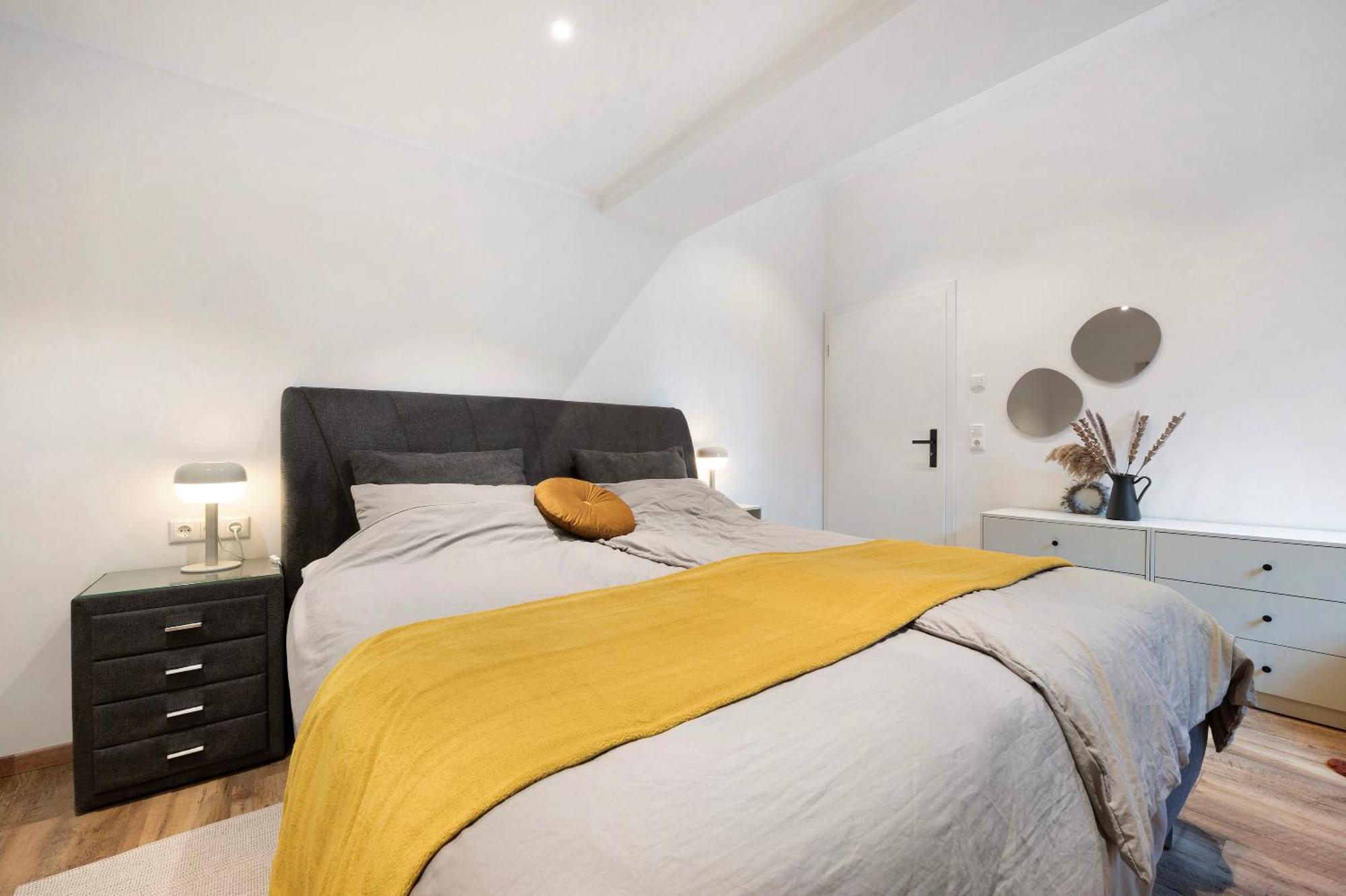 Eichengefluester Waldhuette Appartement *
